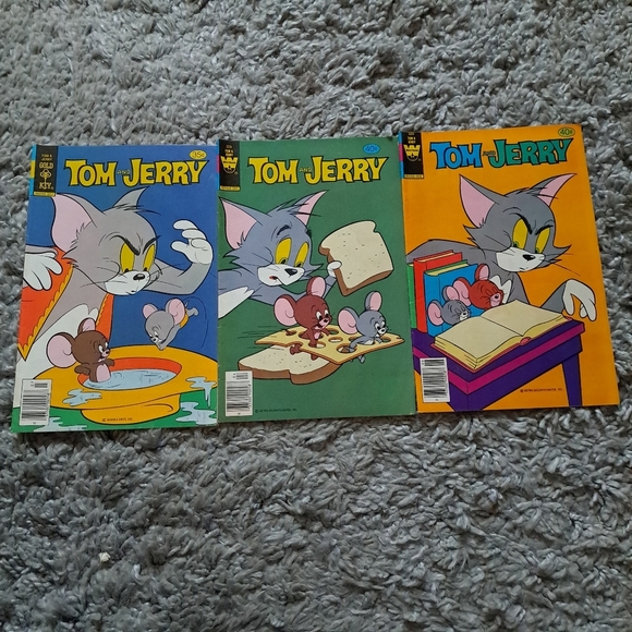 Vintage Warner bros Tom and Jerry gold key magazine comics (lot of 3) - Picture 1 of 7